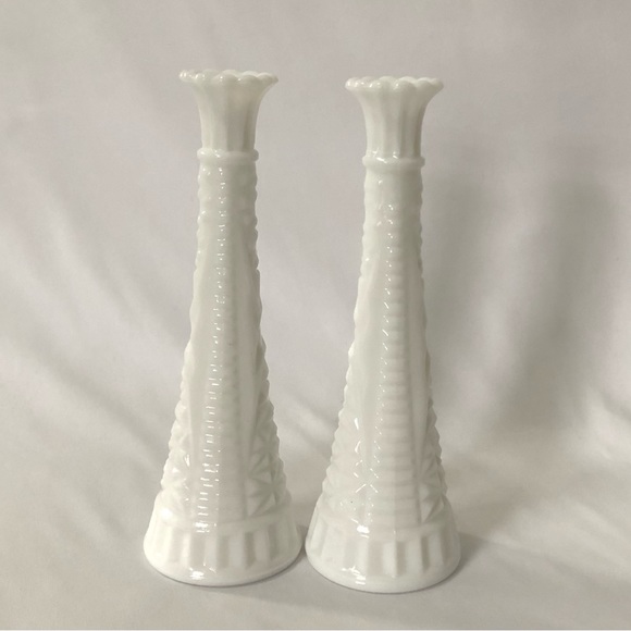 Vintage Farmhouse White Milk Glass Tall Bud Vases 9” - Set of 2 - Picture 4 of 10